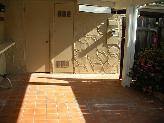 5th image of 2394 Via Camino Ave