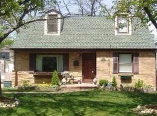 166 Park Ave, Lake Forest, IL