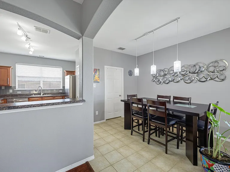200 Shadybrook Dr — Photo 13