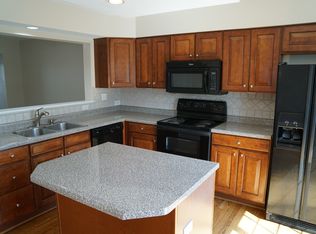 13 Castleview Dr #13, Mc Kees Rocks, PA 15136