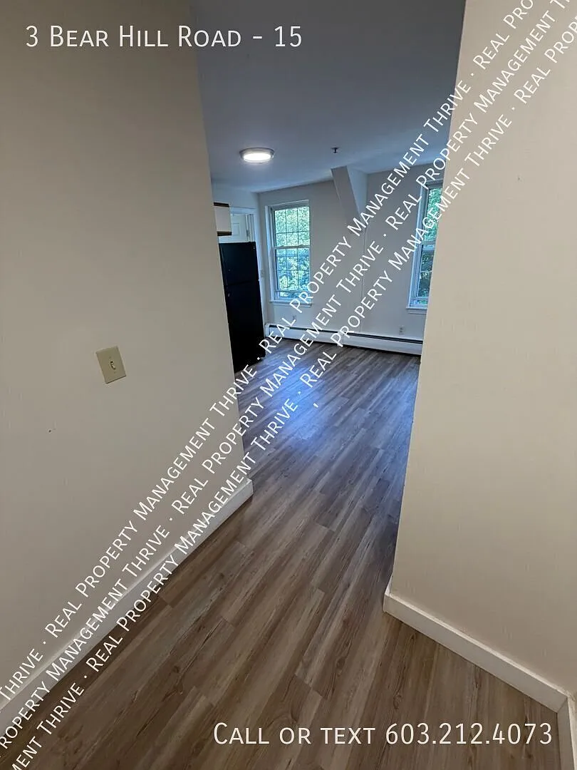 First Month Free with Signed Lease and Security Deposit! — Photo 3
