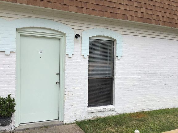 2nd image of 1801 E Price St #102