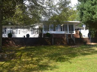 198 Meadowland Cir, Otto, NC 28763