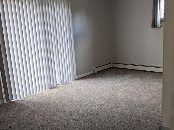 5th image of 2125 27th Avenue Ct #4