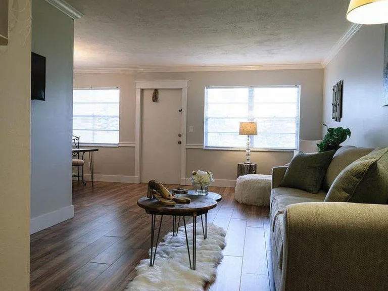 62 Woodland Dr #105 — Photo 4