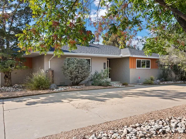 1201 Dakota St NE, Albuquerque, NM 87110