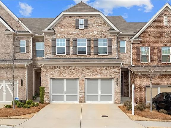 2nd image of 1327 Elderwood Way