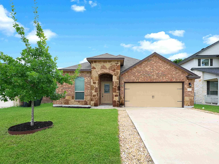 6305 Tess Rd — Photo 1