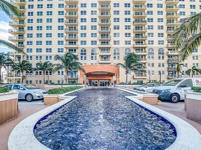 2080 S Ocean Dr #CU-309 — Photo 4