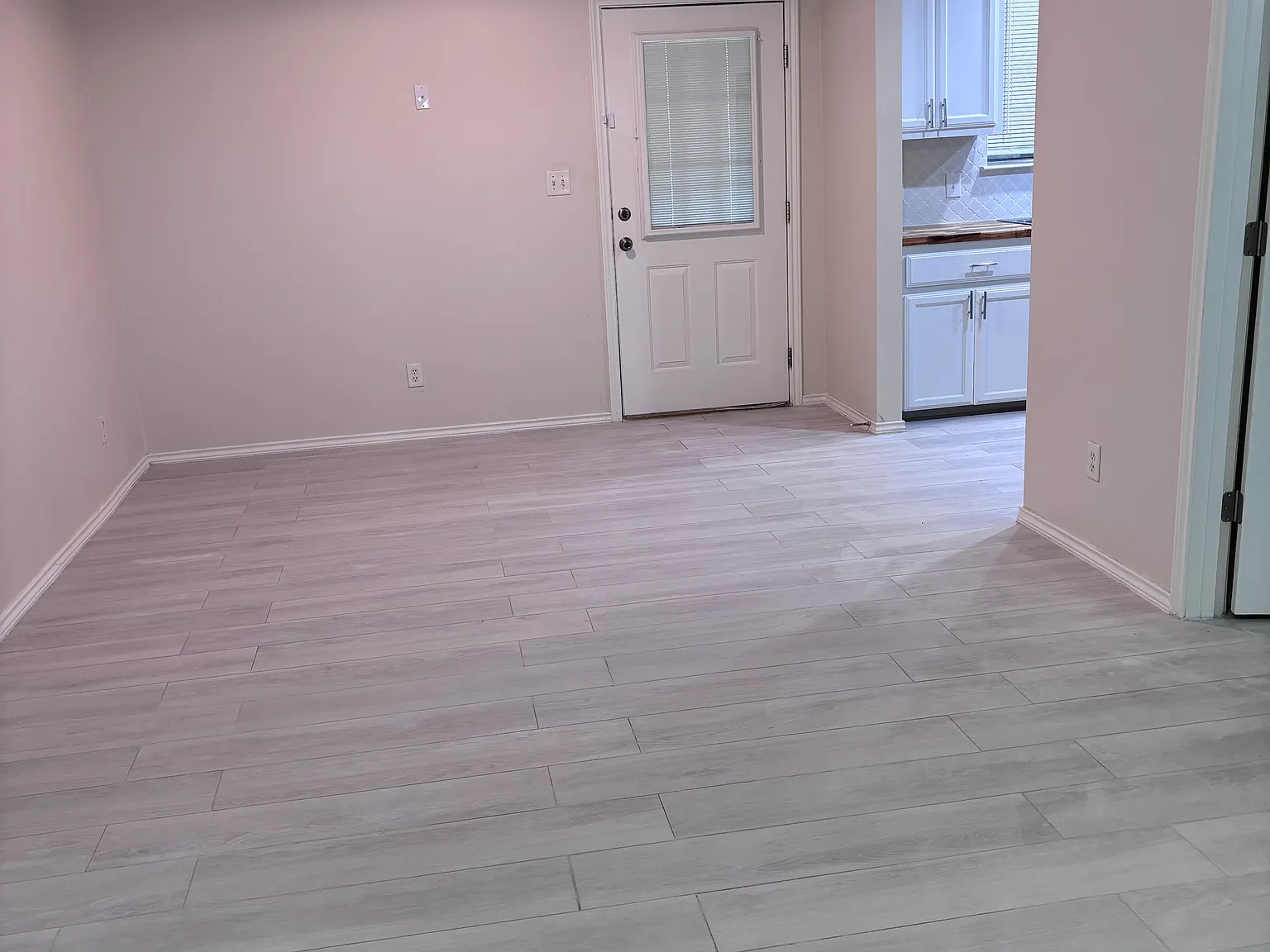 3 bed, 1564 sqft, $1,400 — Photo 2