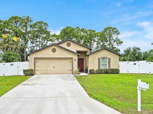 790 NW Kingston Street, Port St Lucie, FL 34983