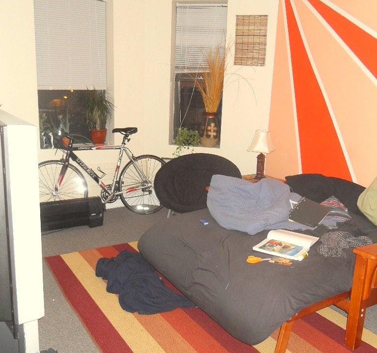 2nd image of 838 Beacon St #33