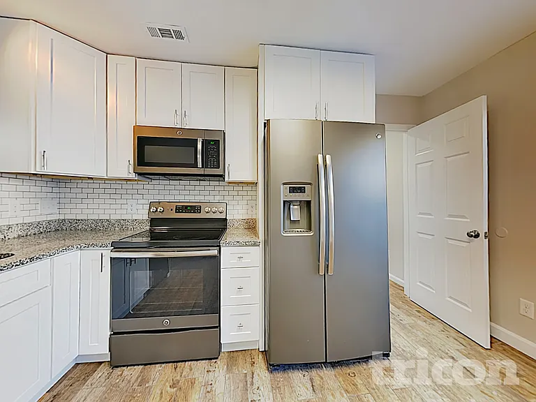 266 Sweet Martha Dr — Photo 7