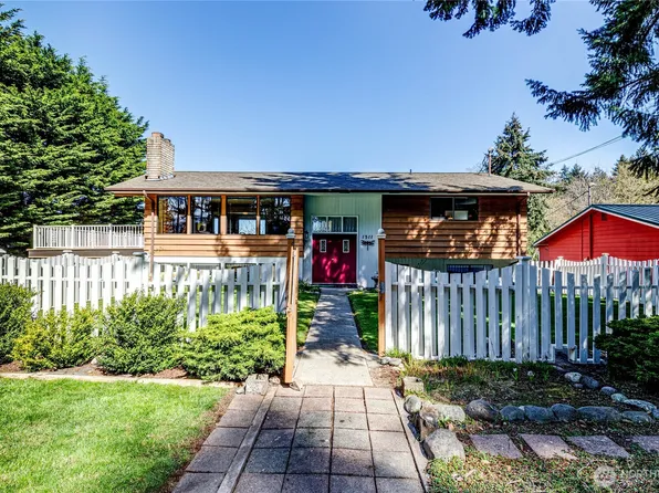 1511 W 16th Street, Port Angeles, WA 98363