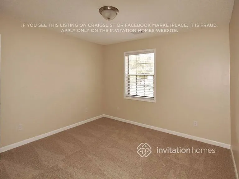 5261 Springtide Ln — Photo 11
