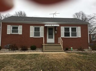 1 Washington Pl, Collinsville, IL 62025