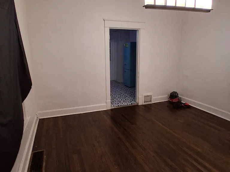 944 Riverview Ave — Photo 9