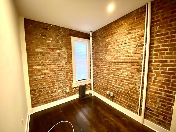 4th image of 237 E 58th St APT 4B