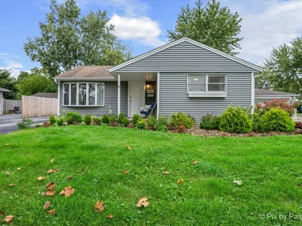 3601 Bluebird Ln, Rolling Meadows, IL 60008