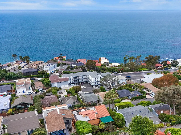 Ocean Edge @ Laguna Beach — Photo 53