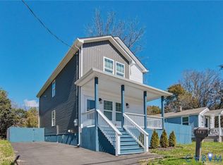 1407 Farmer St, Petersburg, VA 23803