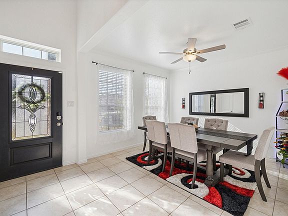 3rd image of 2933 Fox Ledge Ct