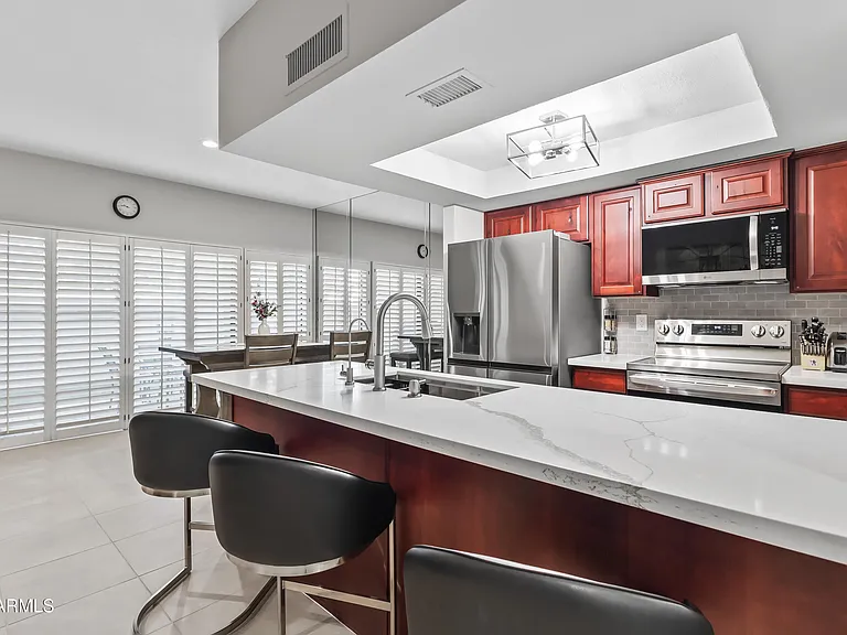 9705 E Mountain View Rd #1038 — Photo 7