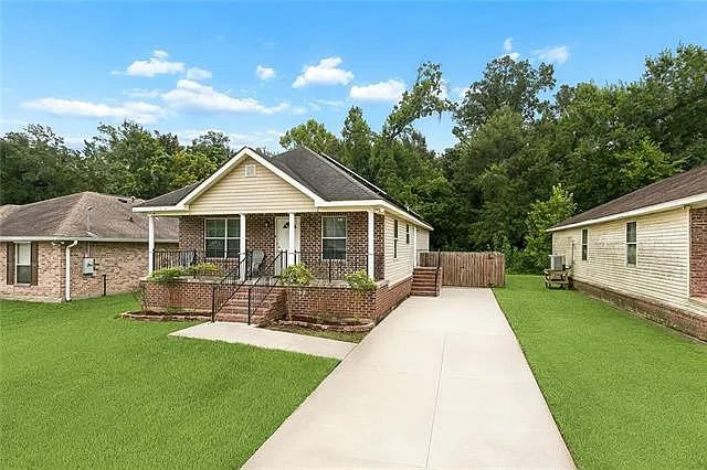 3 bed, 2.0 bath, 1530 sqft, $1,875 — Photo 1