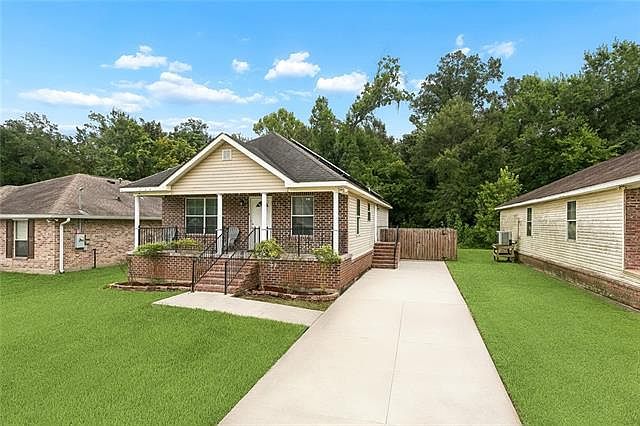 1st image of 157 Boutte Estates Dr