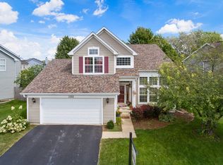 2502 Autumn Grove Cir, Aurora, IL 60504