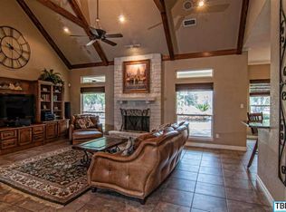 1235 Mission Trl, Salado, TX 76571