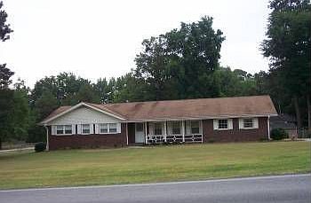 1st image of 2903 Skyland Dr