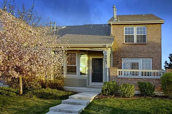7462 E Lowry Blvd — Photo 1