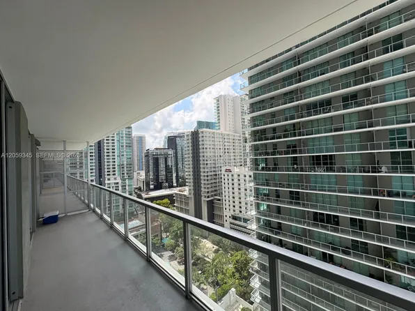 1111 SW 1st Ave, Miami, FL
