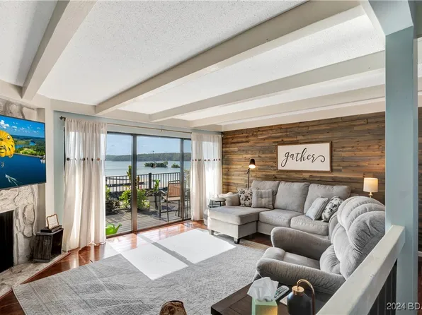 274 Waters Edge Dr #3B, Lake Ozark, MO 65049