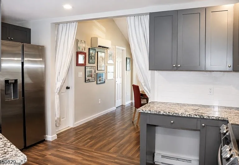 1 Hickory Trl — Photo 4