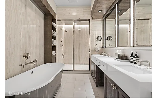 Sold by Douglas Elliman | media 15