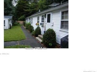 7 Pratt St APT 1, Essex, CT 06426
