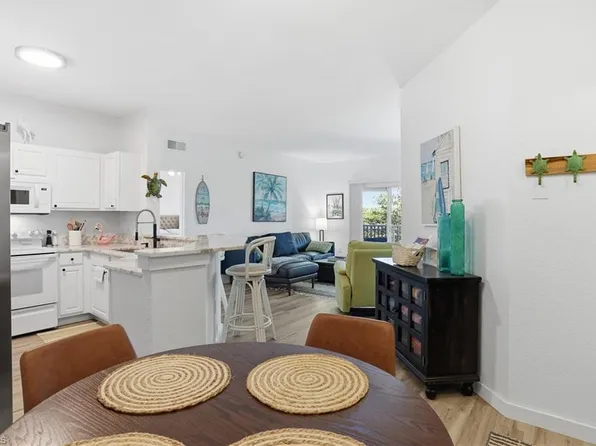 15585 Ocean Walk CIR #313, FORT MYERS, FL 33908