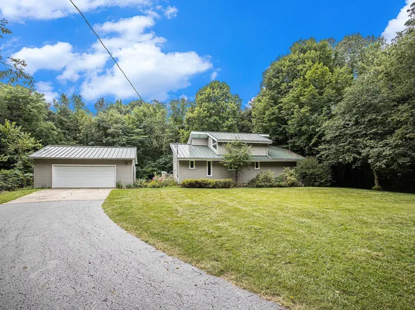 9620 Verona Rd, Battle Creek, MI 49014