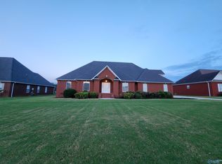 27645 Kim Dr, Harvest, AL 35749