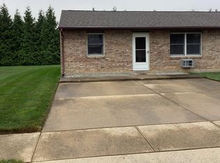 140 Regency Ct, Covington, OH 45318
