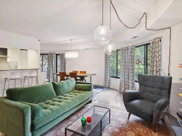 3151 Dean Ct #B106, Minneapolis, MN 55416