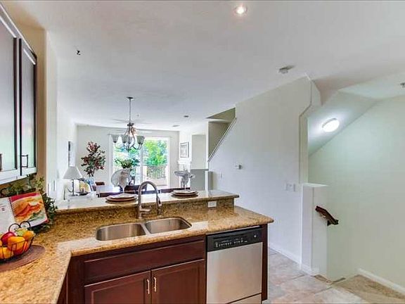 5th image of 1425 Paseo Orion