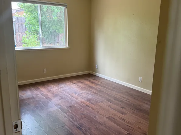 11030 Cobblestone Dr, Rancho Cordova, CA 95670