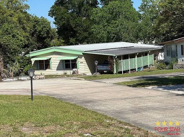 2401 Greenhedge Dr, Orange City, FL 32763