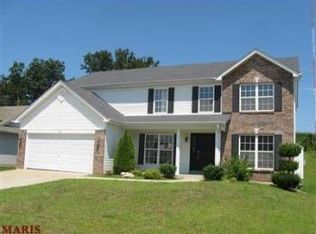 1029 Annabrook Park Dr, O'Fallon, MO 63366