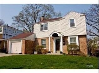 606 S Mitchell Ave, Arlington Heights, IL 60005