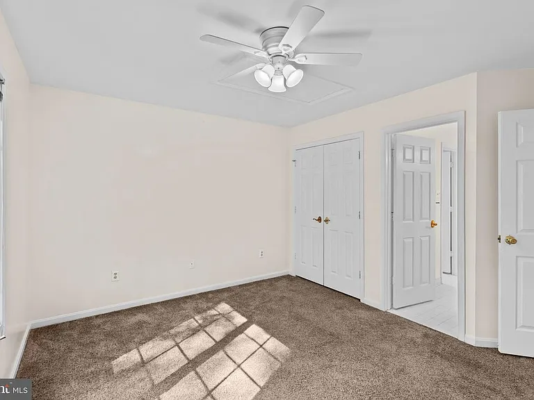 10652 Quarterstaff Rd — Photo 69