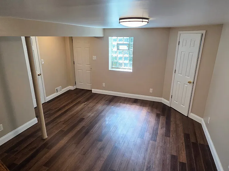 1113 Wareman Ave — Photo 10